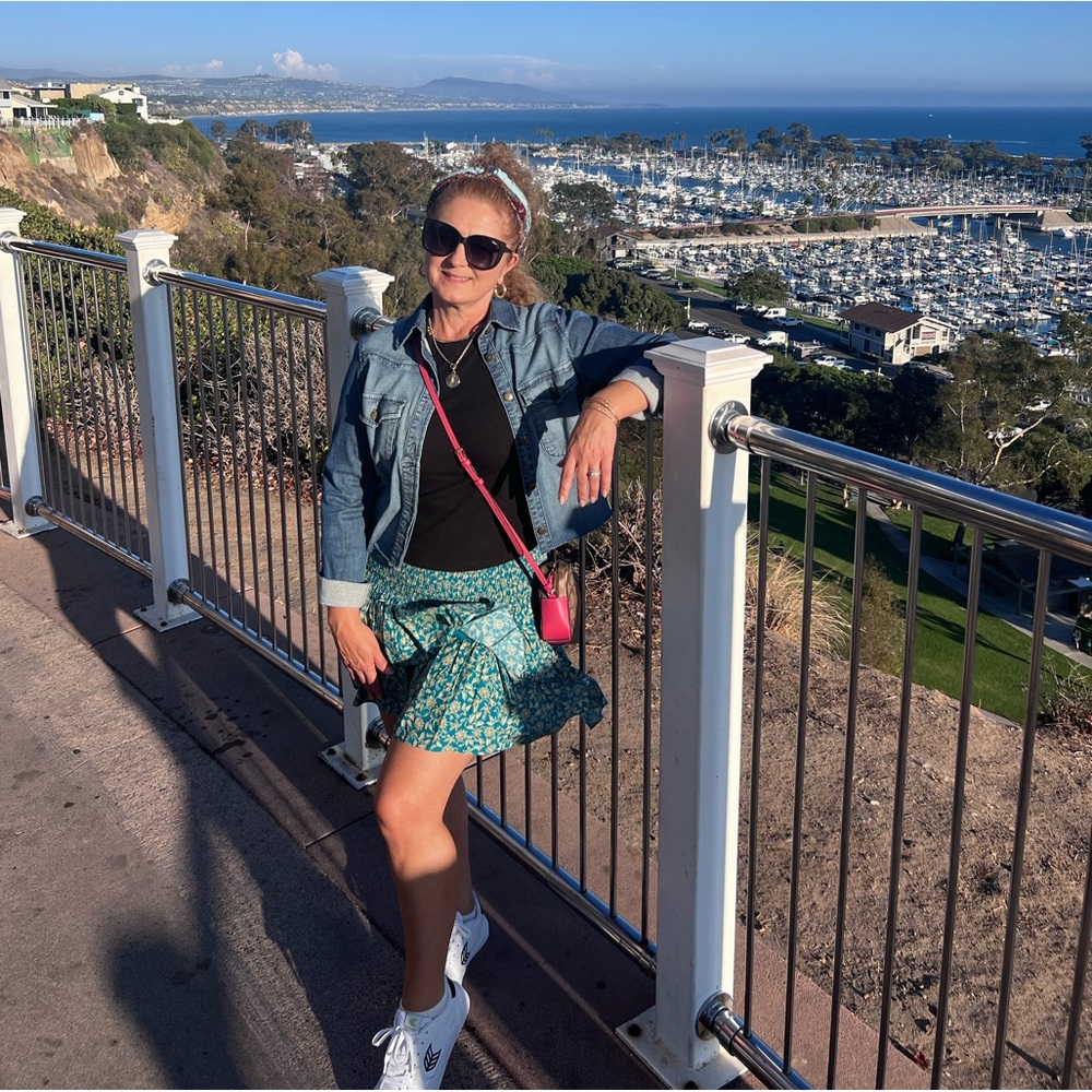 Meet your Posher, Ana